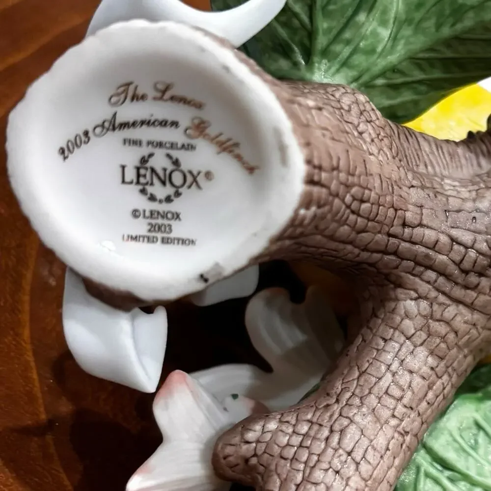 Vintage Lenox American Gold Finch Bird on Dogwood Branch Figurine 2003